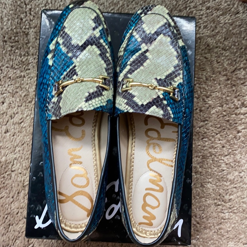 Sam Edelman Butter Soft Leather Slip on Flat shoe with gold buckle blue snake